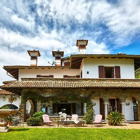 Evelina Guest house Stazzona